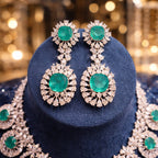 Emerald Ariyana Neckpiece