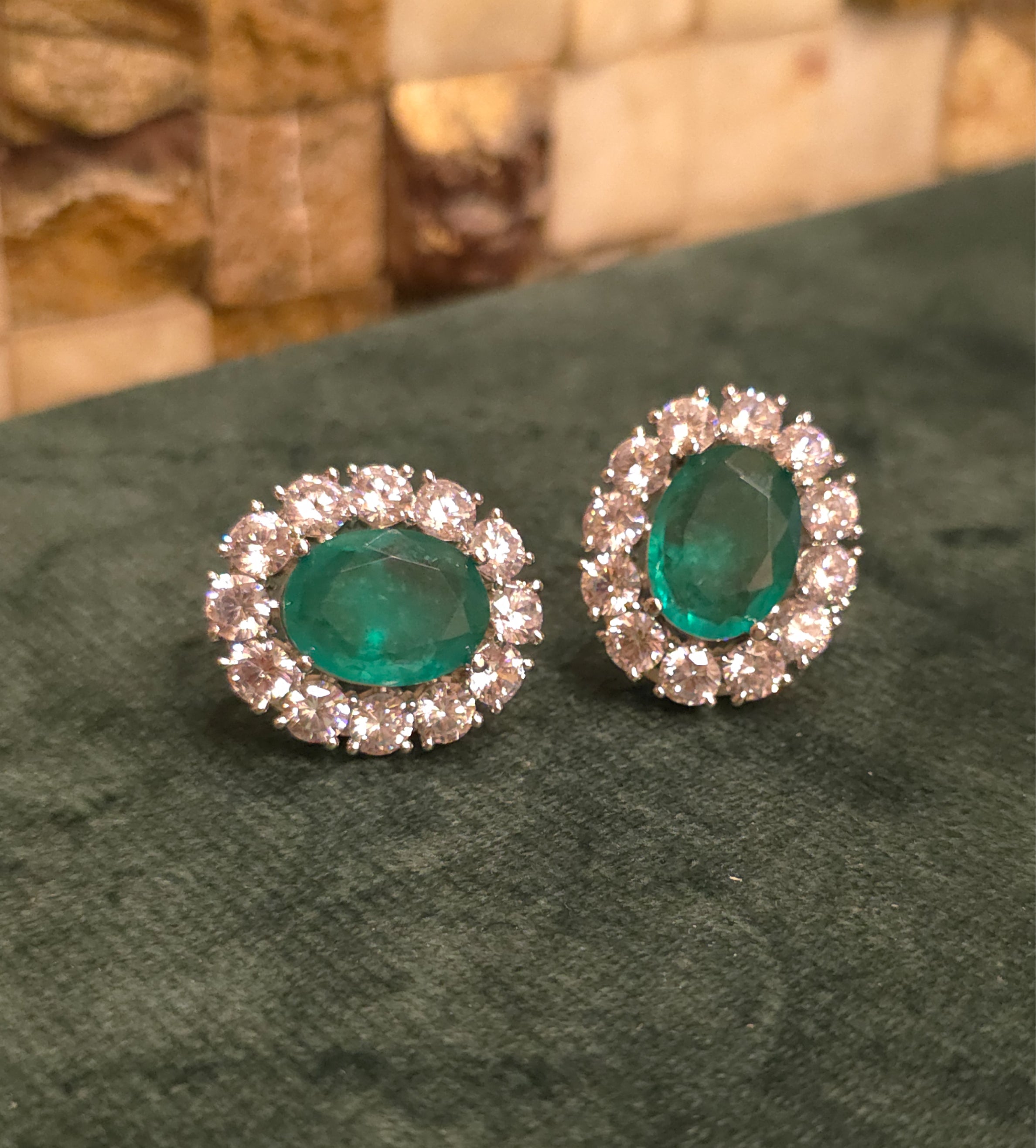 Daisy Studs