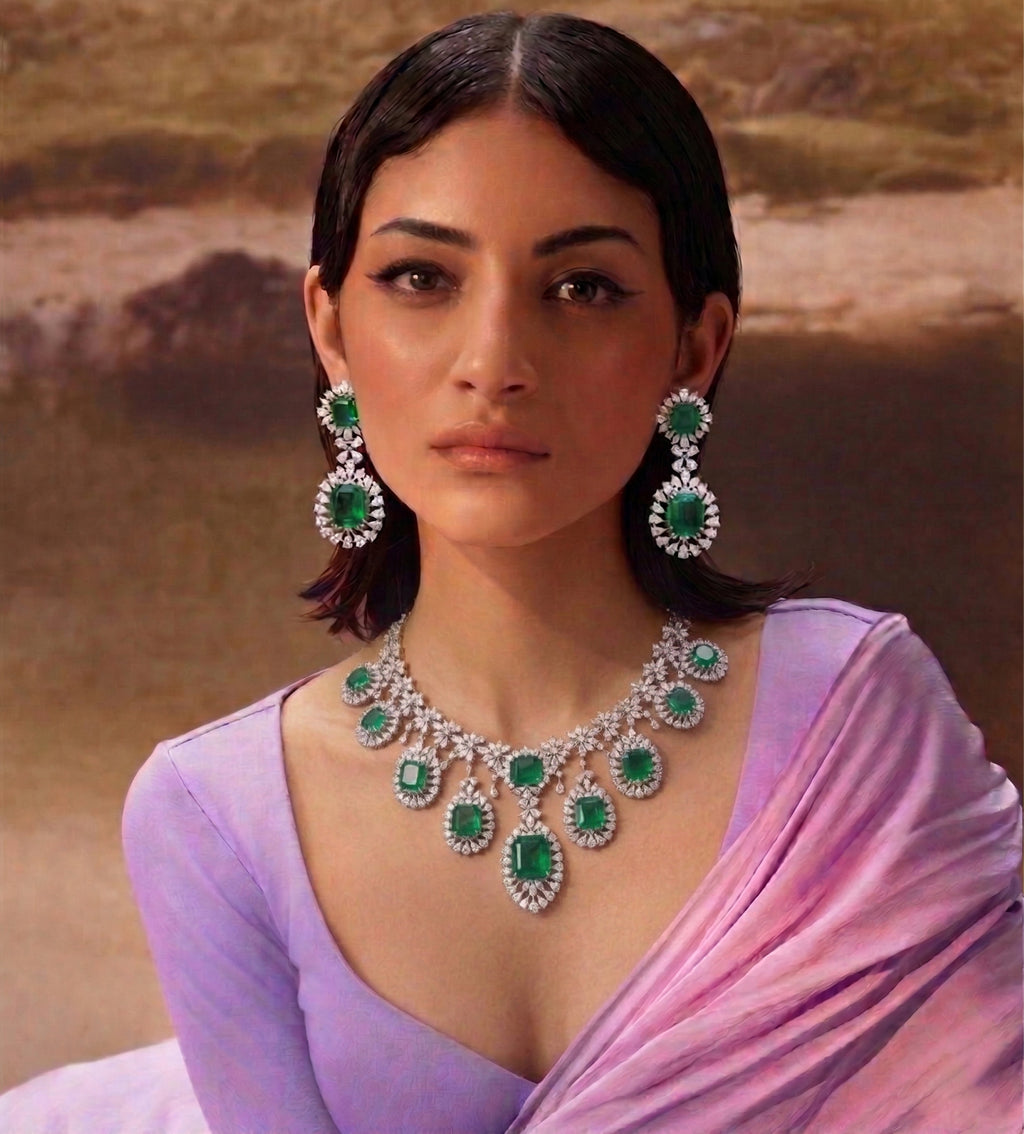 Emerald Ariyana Neckpiece
