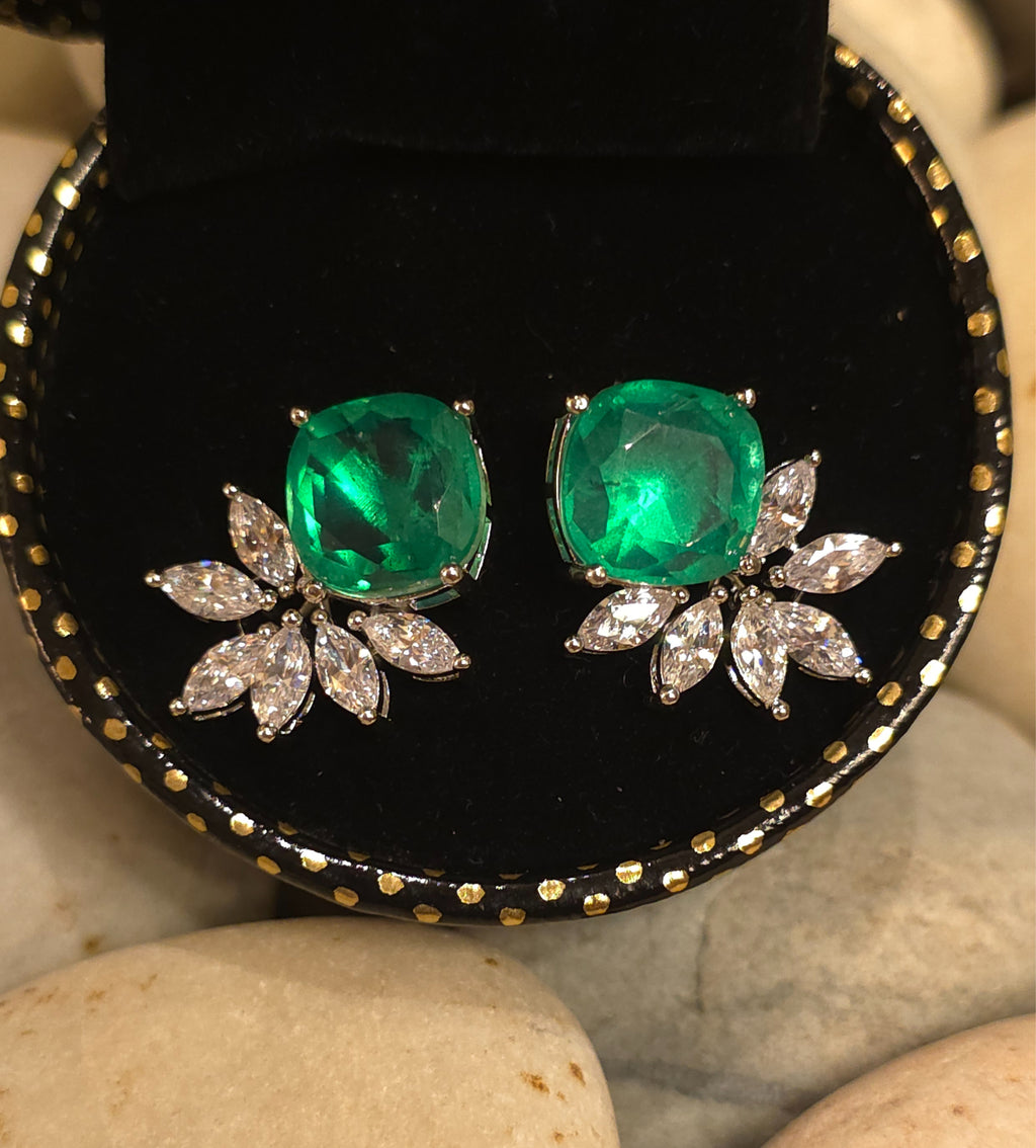 Jahnvi Earrings