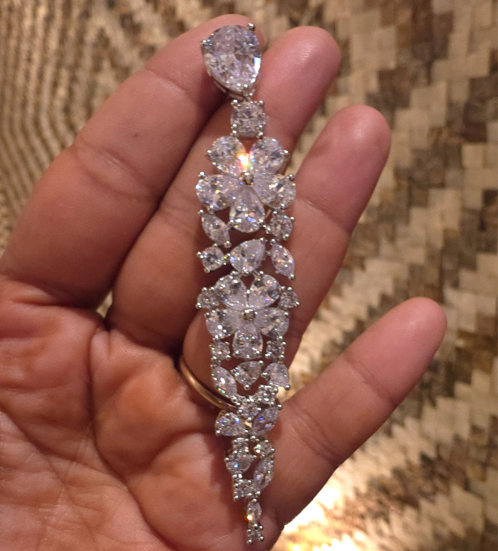 Kiara Diamond Danglers