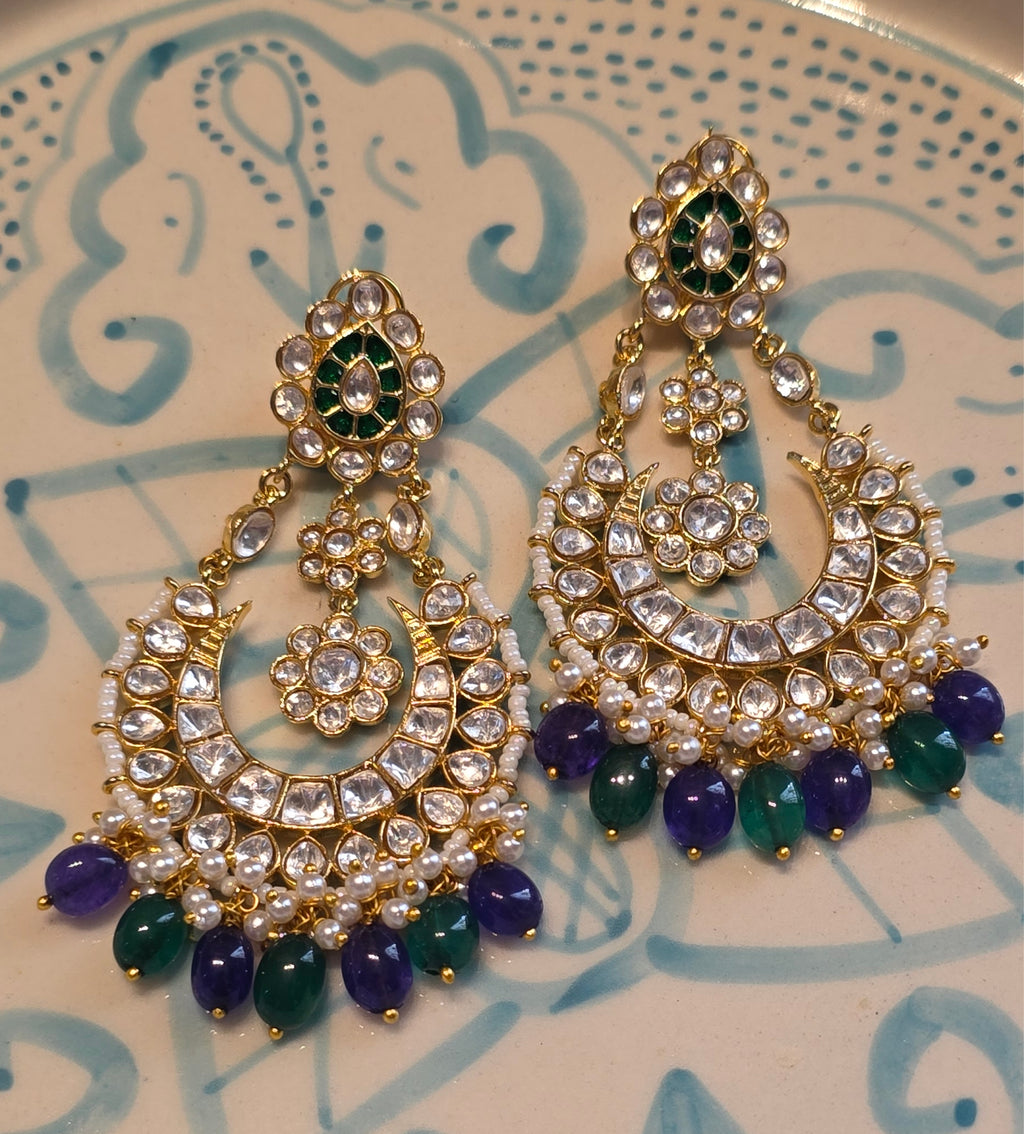 Riwayat Chaandbali Earrings